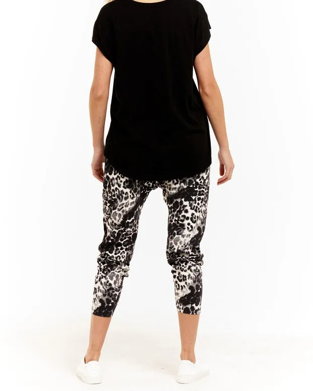 BETTY BASIC - Lola Pants in Animal Print