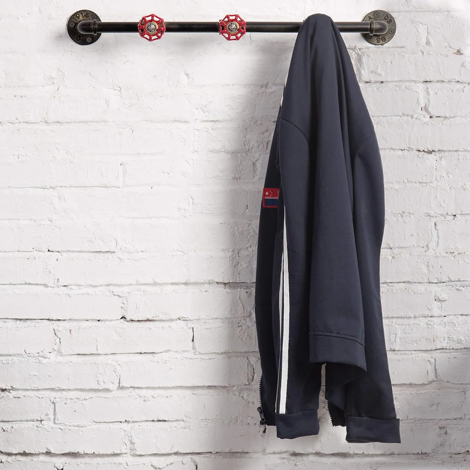 Industrial Pipe Coat Rack with Faucet Valve-80CM