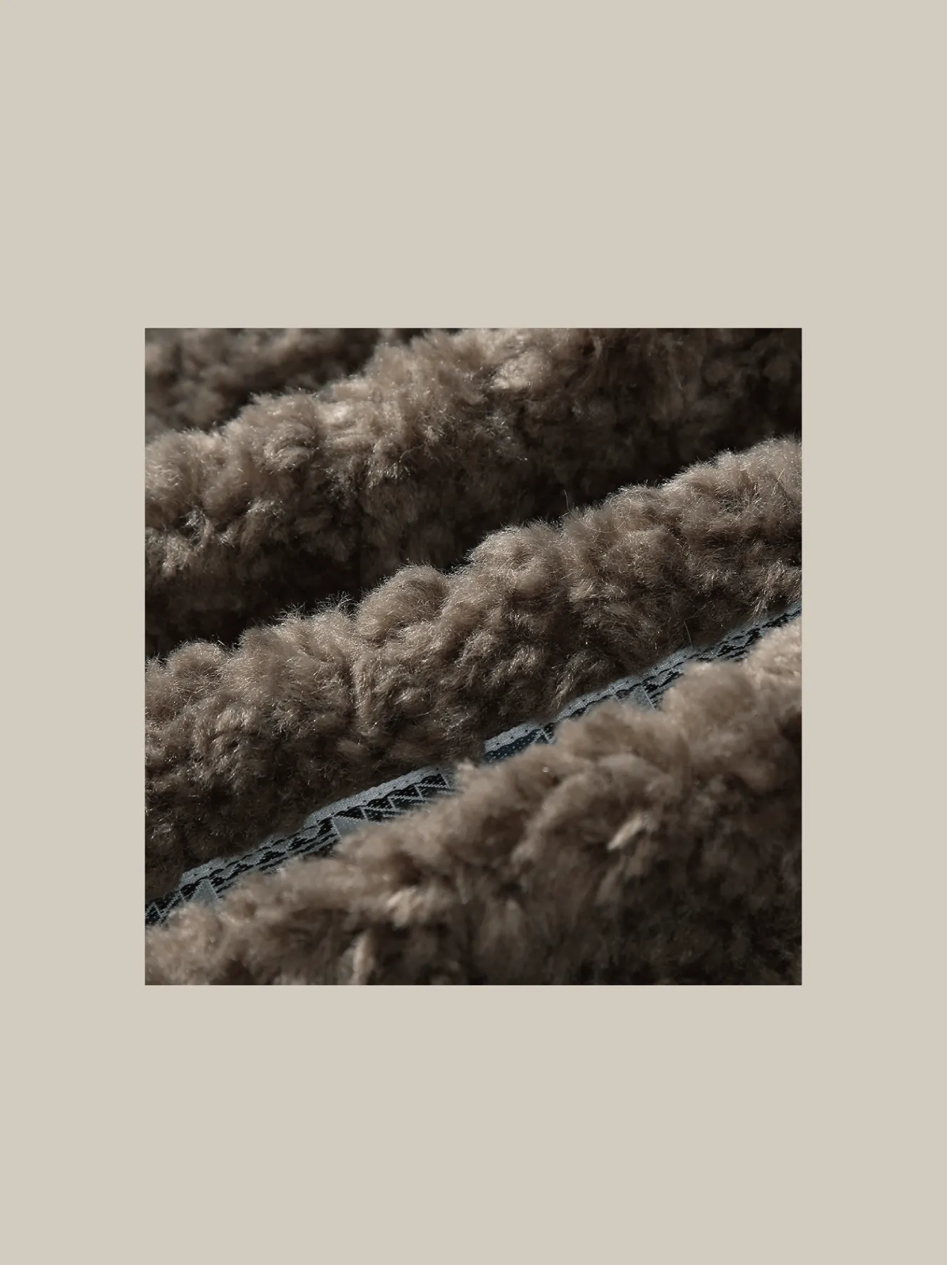 Pattern Line Shearling Boa Jacket