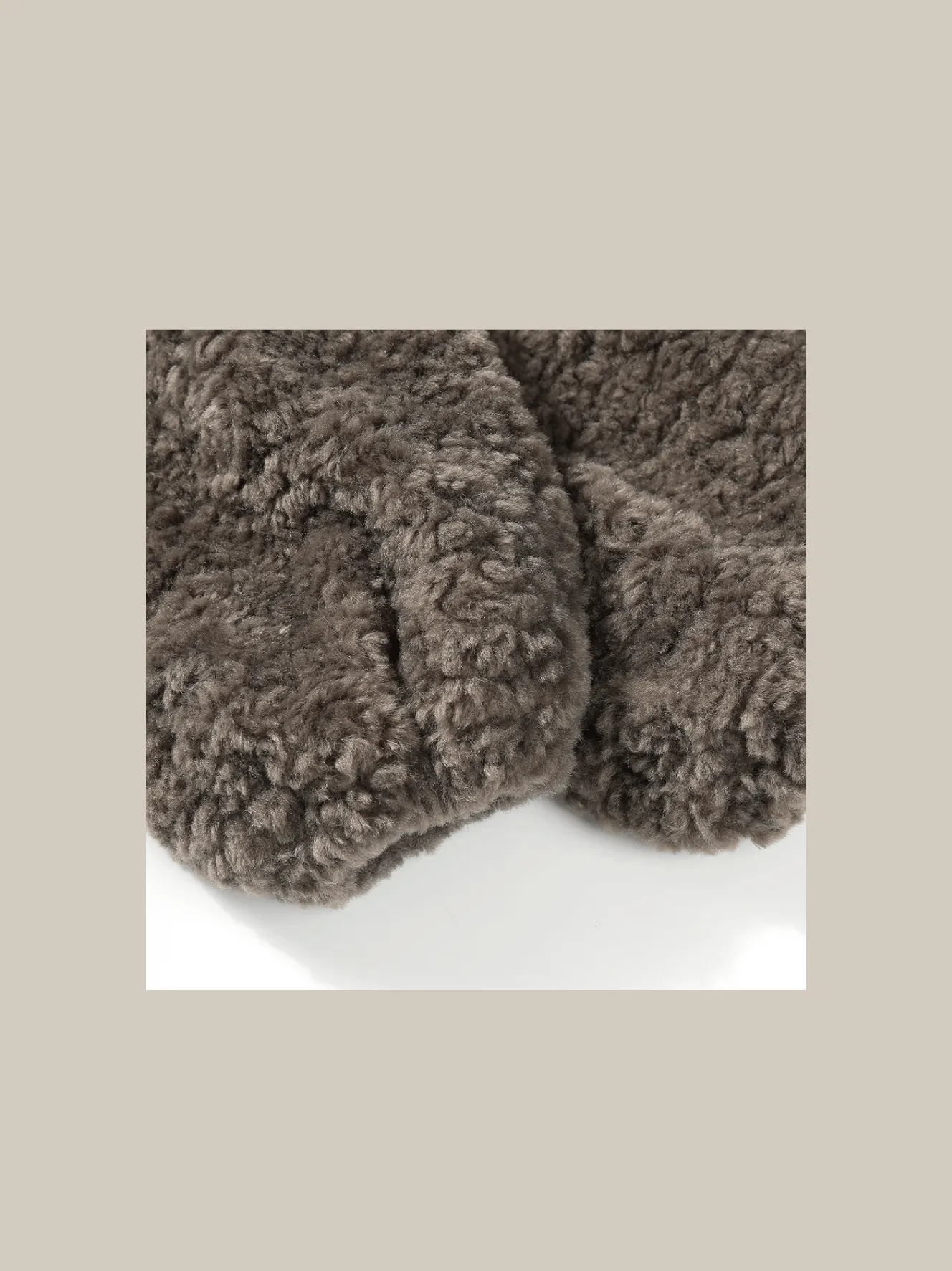 Pattern Line Shearling Boa Jacket