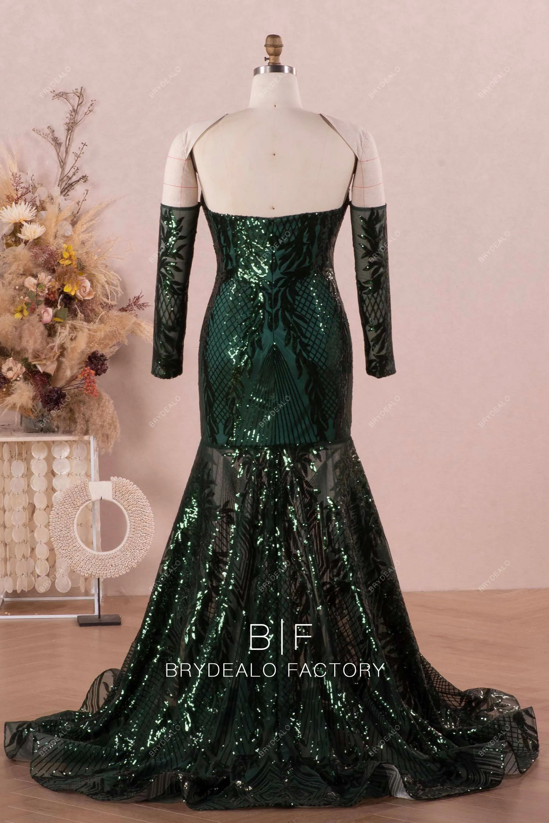 Plus Size Dark Green Detachable Sleeve Sparkly Prom Dress