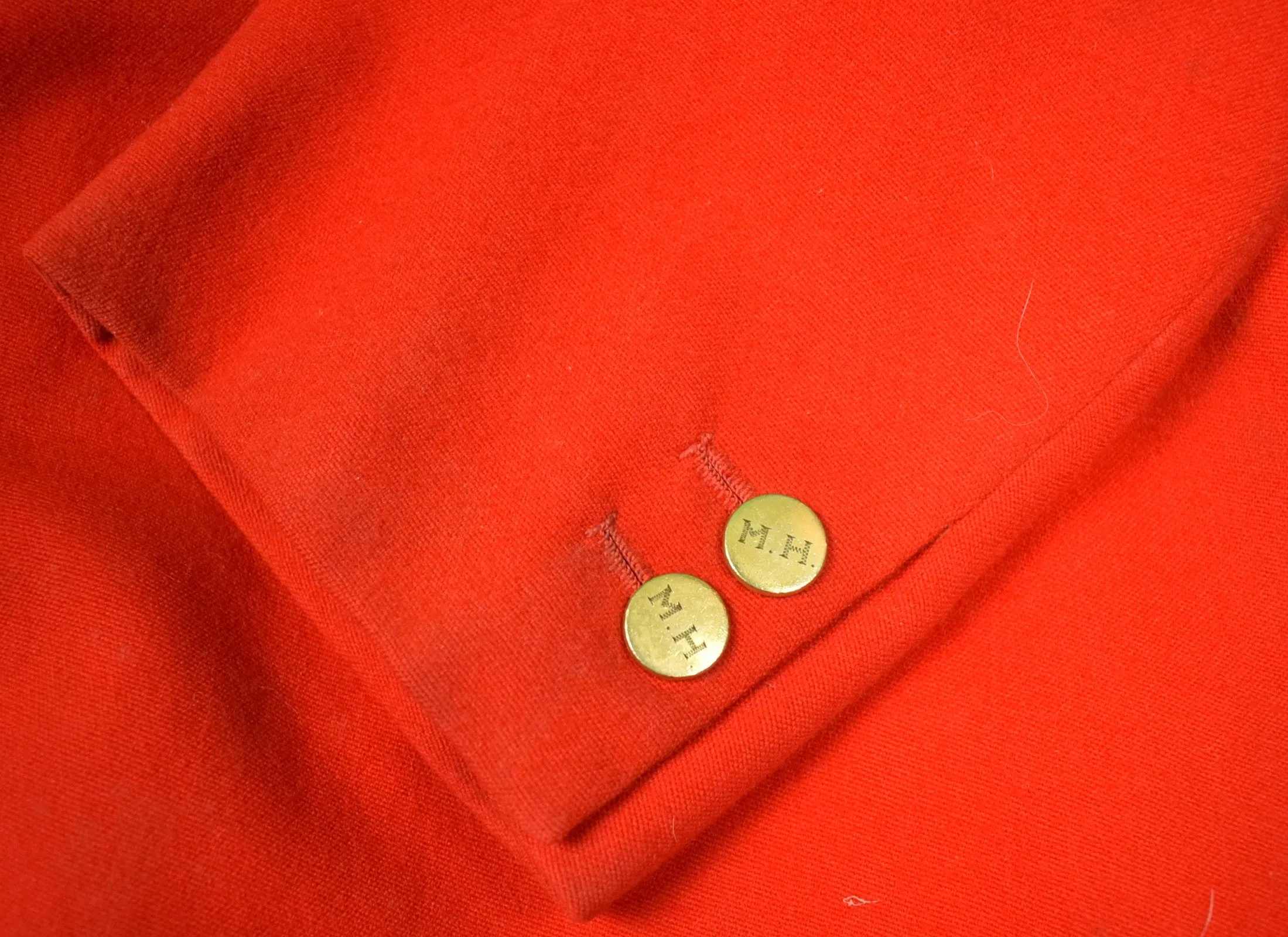 "Bernard Weatherill c1974 Scarlet Millbrook Fox-Hunt Coat" Sz 39R
